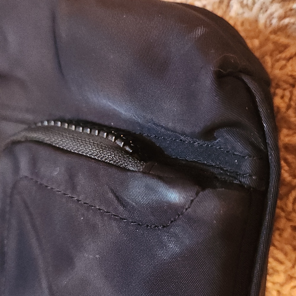 Calvin Klein Black Crossbody Bag - Picture 4 of 12
